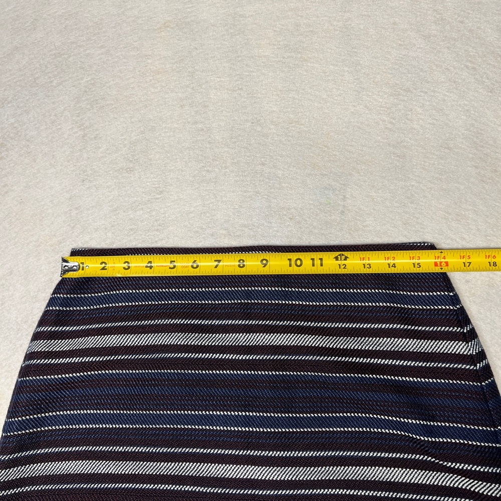 NWOT LOFT Outlet Size 10 Multicolored Frayed Hem Tapestry Mini Skirt - Picture 3 of 7